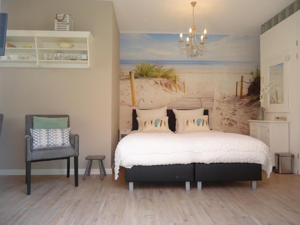 Bed & Breakfast Zeeduinsepoort Met Sauna Oostkapelle Ngoại thất bức ảnh